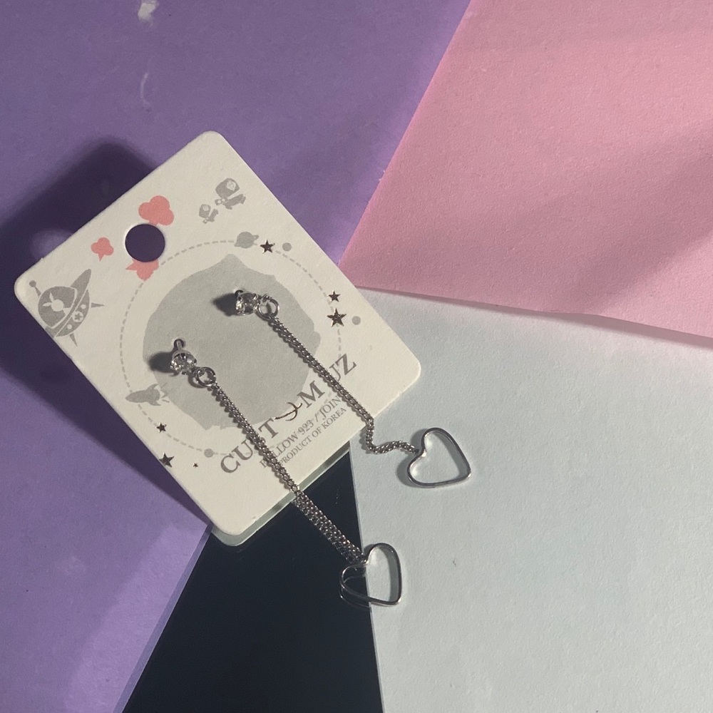 Dangling Heart Earrings 💕